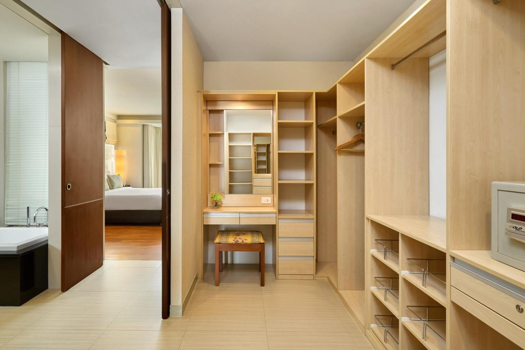 The Park Nine Hotel Srinakarin Bangkok Luaran gambar